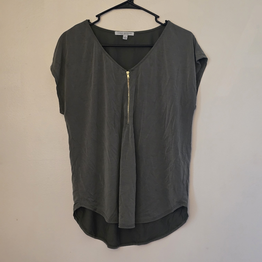 Green Envelope Women's Large Sage Green and Gold Asymmetrical Blouse